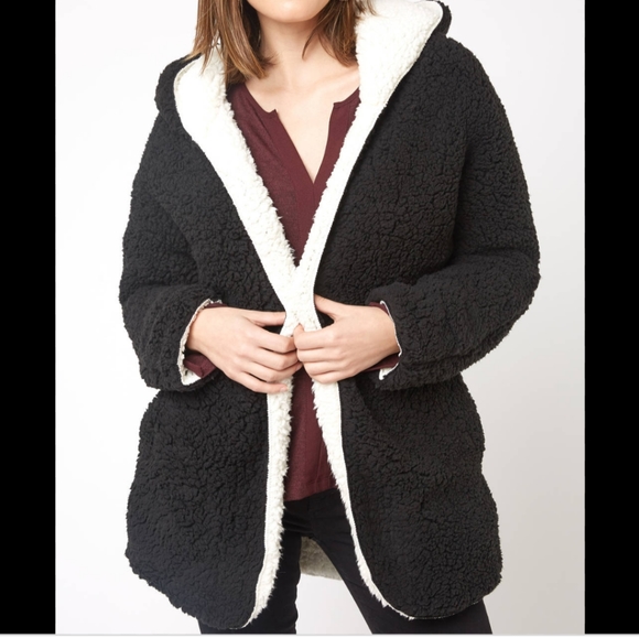 unveil Jackets & Blazers - Unveil Reversible Faux Shearling Teddy jacket